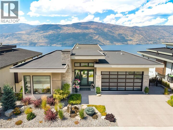 Property Photo: 538 Clifton Court BC V1V 0B7