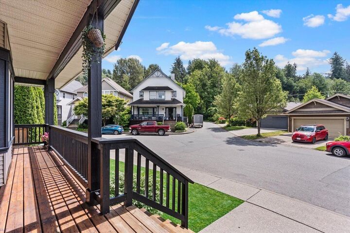 Property Photo: 46409 Bedford Parkway BC V2R 5N4