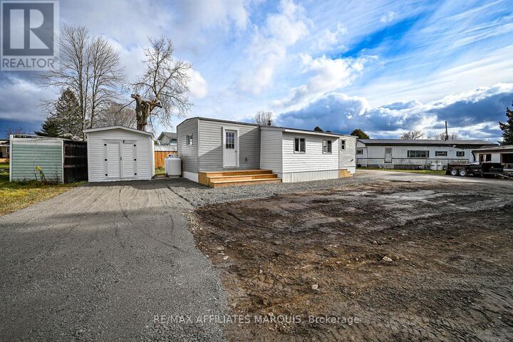Property Photo: 418 Nicole Street ON K7A 4S4