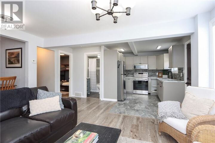 Property Photo:  883 Howey Drive  ON P3B 1H3 