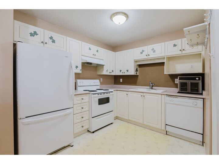 Property Photo: 7554 Briskham Street 302 BC V2V 3L9