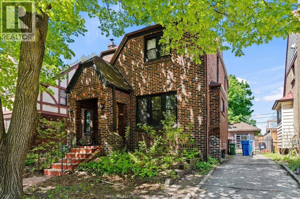 Property Photo:  3056 Alexander Avenue  ON N9C 1G5 
