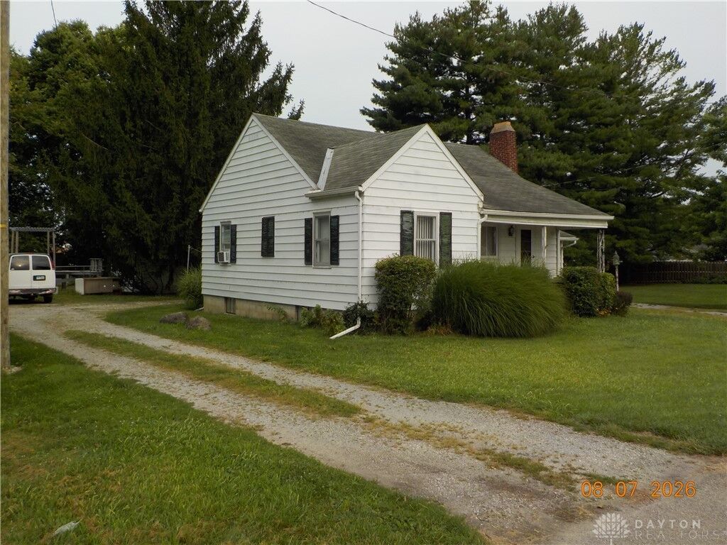 Property Photo: 1850 S County Road 25A OH 45373