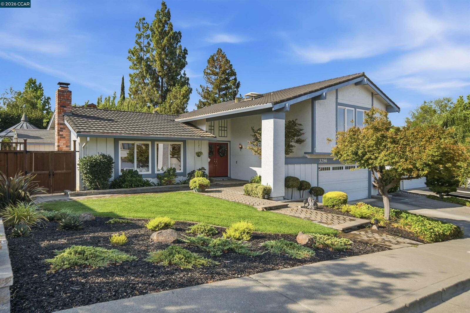 Property Photo: 3286 Burgundy Dr CA 94566