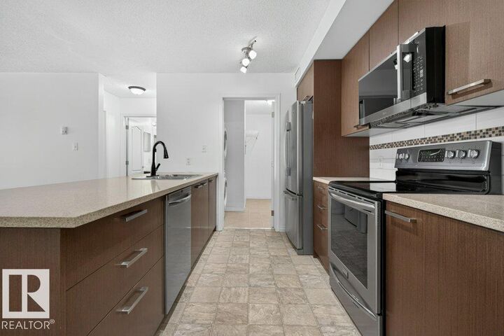 Property Photo:  7343 South Terwillegar Drive NW 2309  AB T6R 0M2 