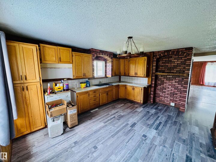Property Photo: 58410 Rng Rd AB T0A 3A0