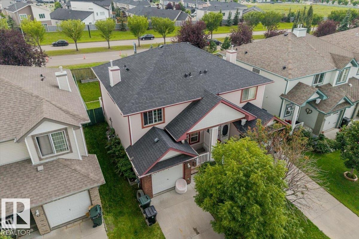 Property Photo: 67 Ventura Street AB T7X 4P6