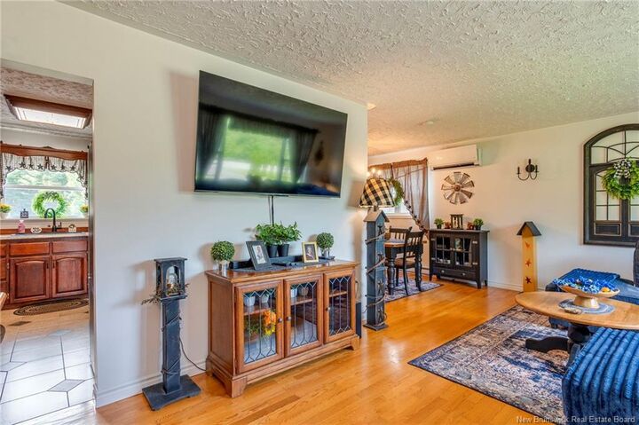 Property Photo:  125 Inglewood Drive  NB E5K 2E4 