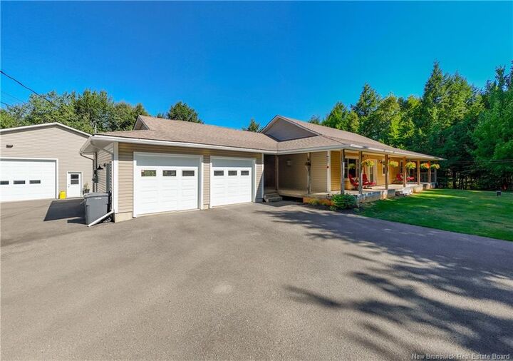 94 Mataya Drive — photo 1