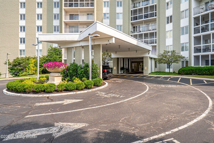 Property Photo: 5100 US Highway 42 Apt 622 KY 40241