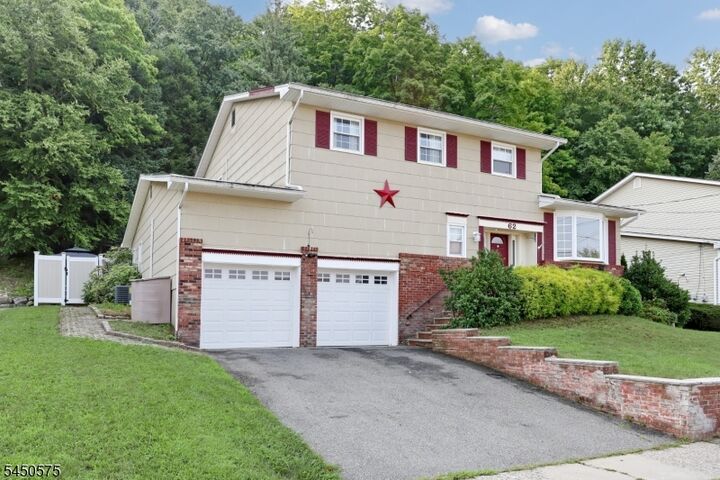 Property Photo:  62 Molinari Dr  NJ 07465 