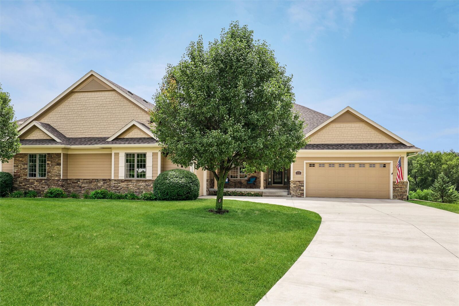 Property Photo: 14114 Timberline Drive IA 50323