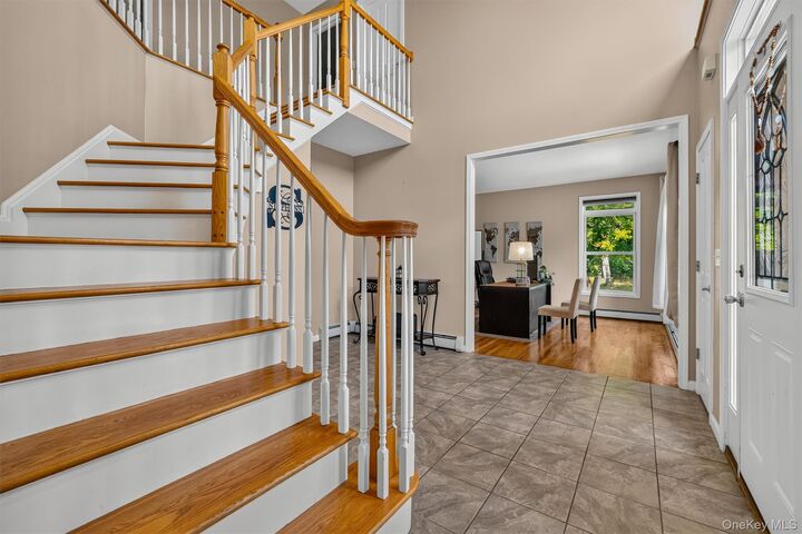 Property Photo:  15 Winston Place  NY 12542 