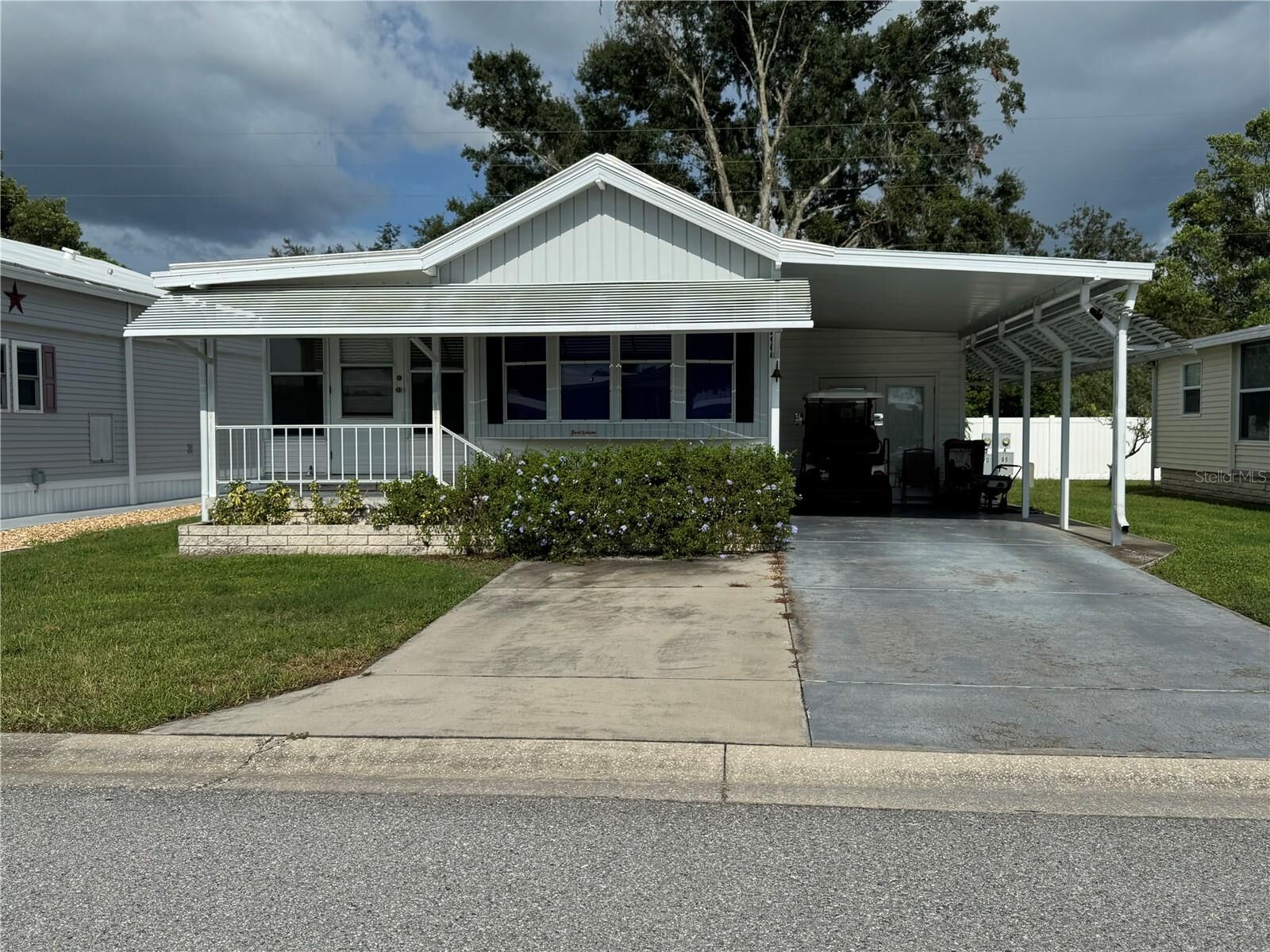 Property Photo:  4900 Britni Way Lot 70  FL 33541 