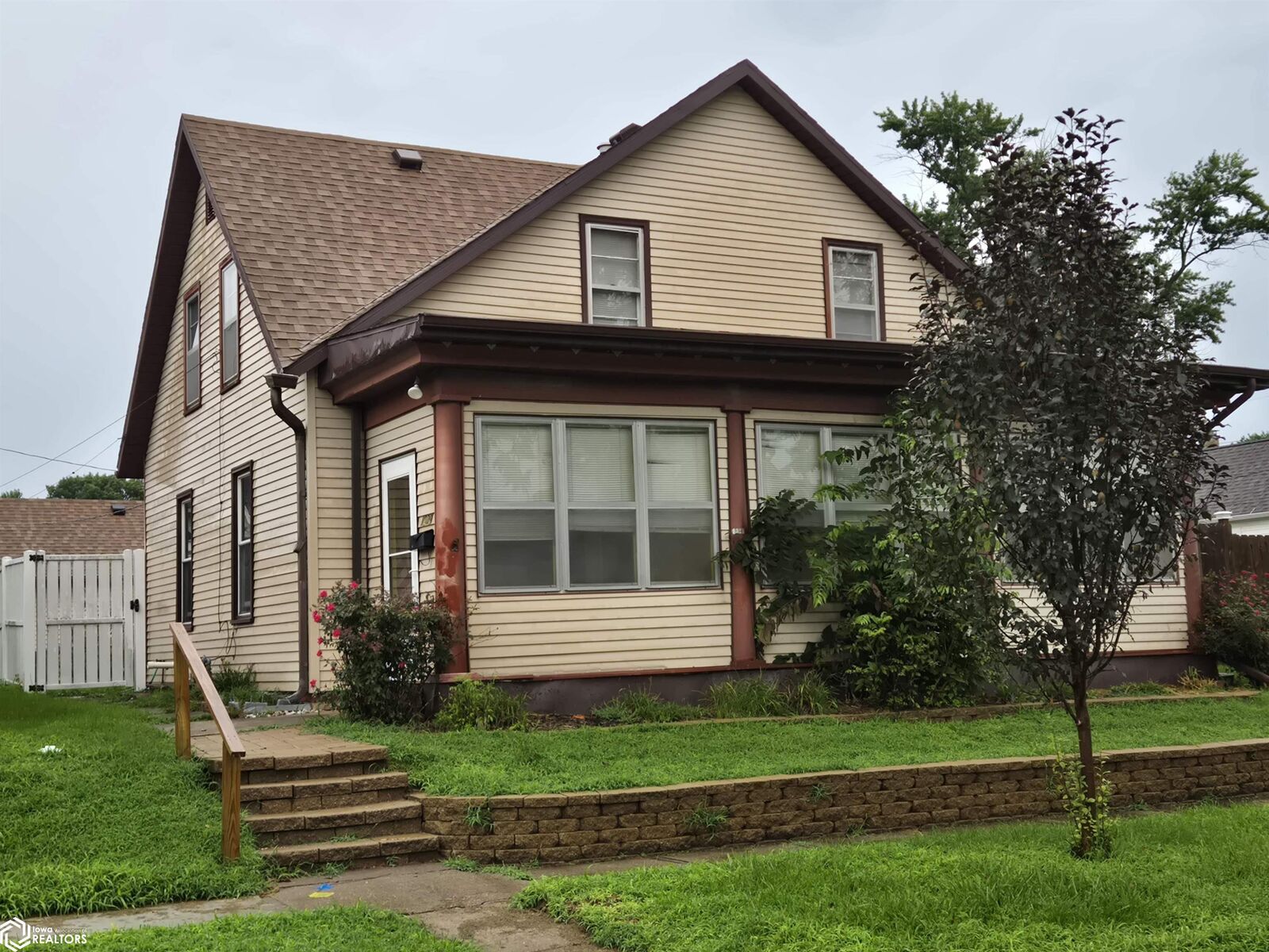 Property Photo:  1326 Brick Street  IA 52601 