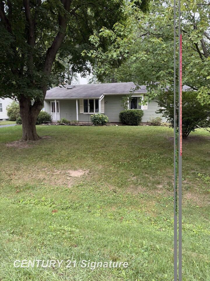 Property Photo:  1368 Winfield Drive  MI 48473 