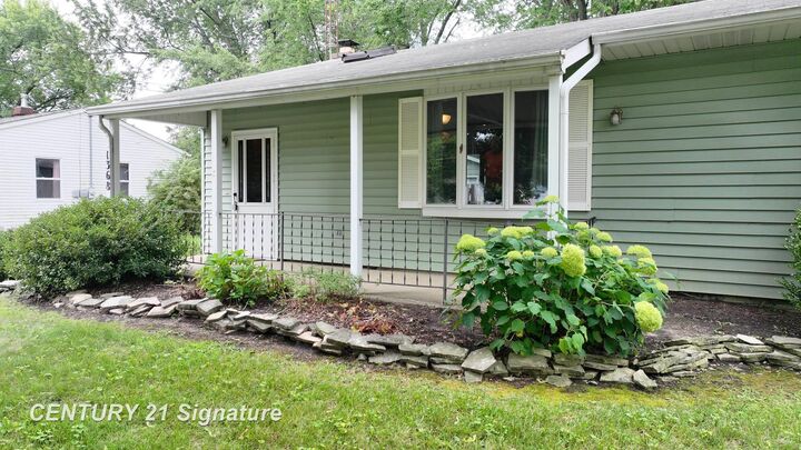 Property Photo:  1368 Winfield Drive  MI 48473 