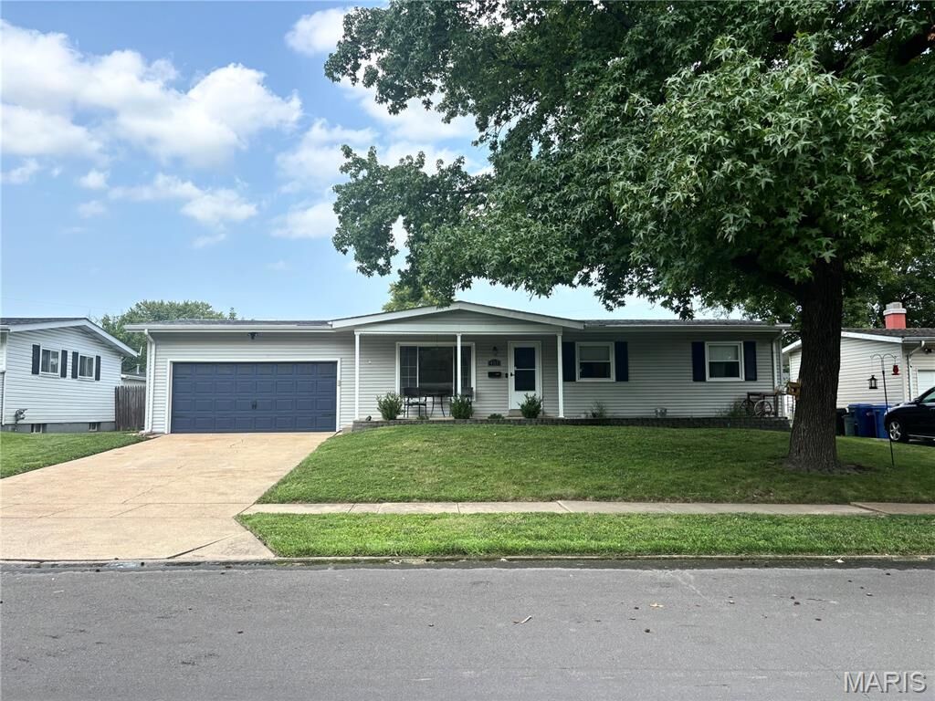 Property Photo: 455 Humes Lane MO 63031