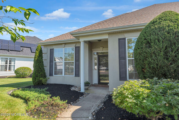 Property Photo:  43 Bunker Hill Drive  NJ 08501 