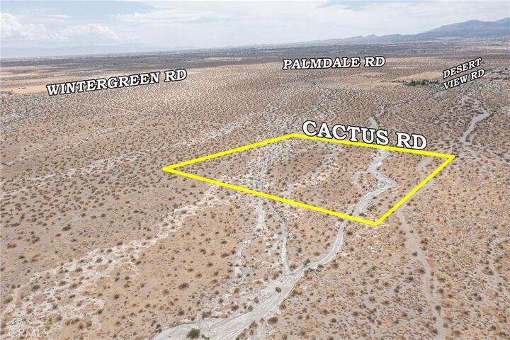 Property Photo: 31001214 Cactus Road CA 92372