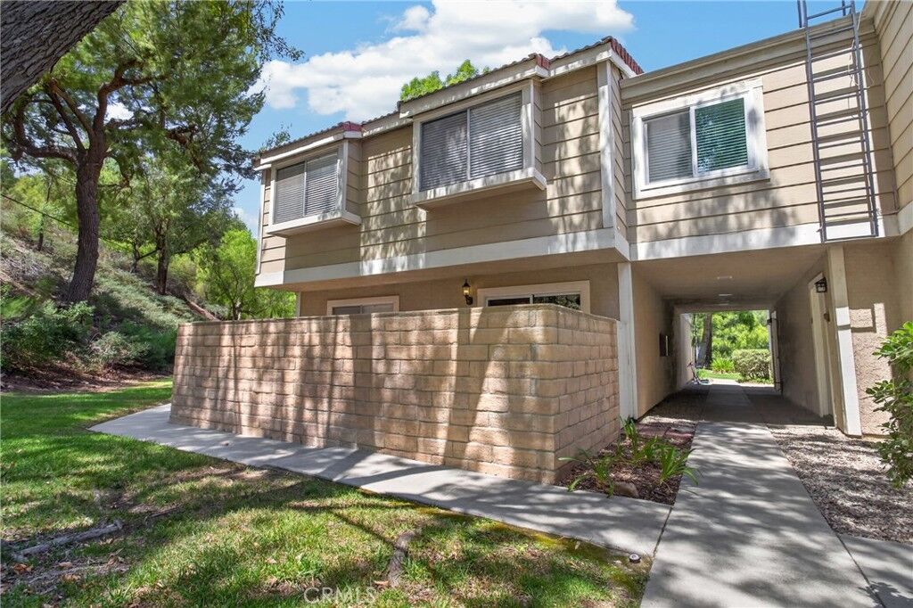 Property Photo: 28164 Sloan Canyon A CA 91384
