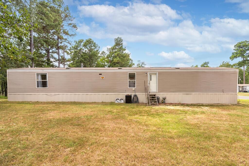 Property Photo: 3300 Lotus Lane TX 75904