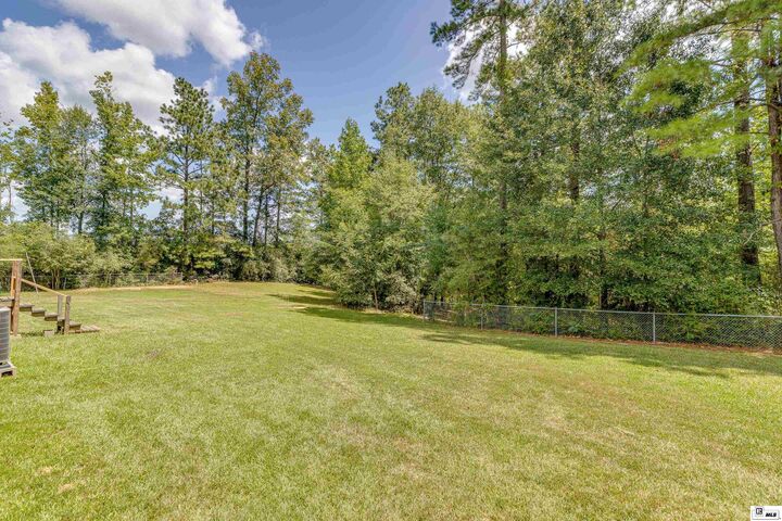 Property Photo: 328 Guyton Loop Road LA 71225