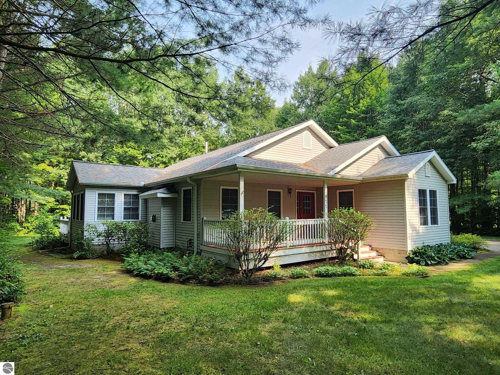 Property Photo: 877 Golf Side Drive MI 49646