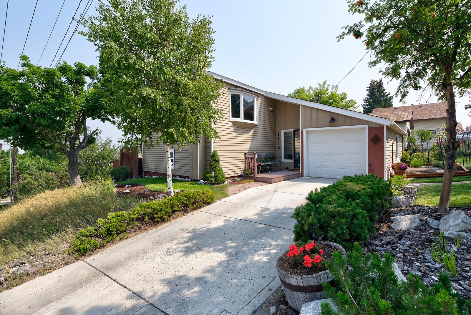 Property Photo: 1100 Highland Street MT 59601