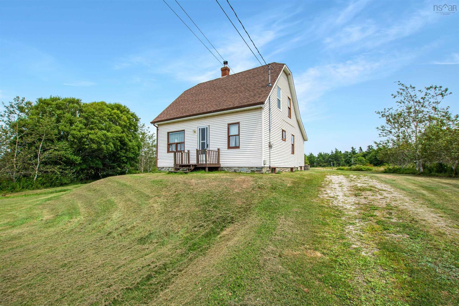 Property Photo: 4704 Highway 1 NS B5A 5B2