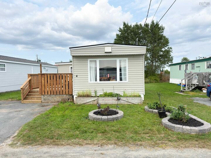Property Photo:  4 Fredericks Lane  NS B3G 1A7 