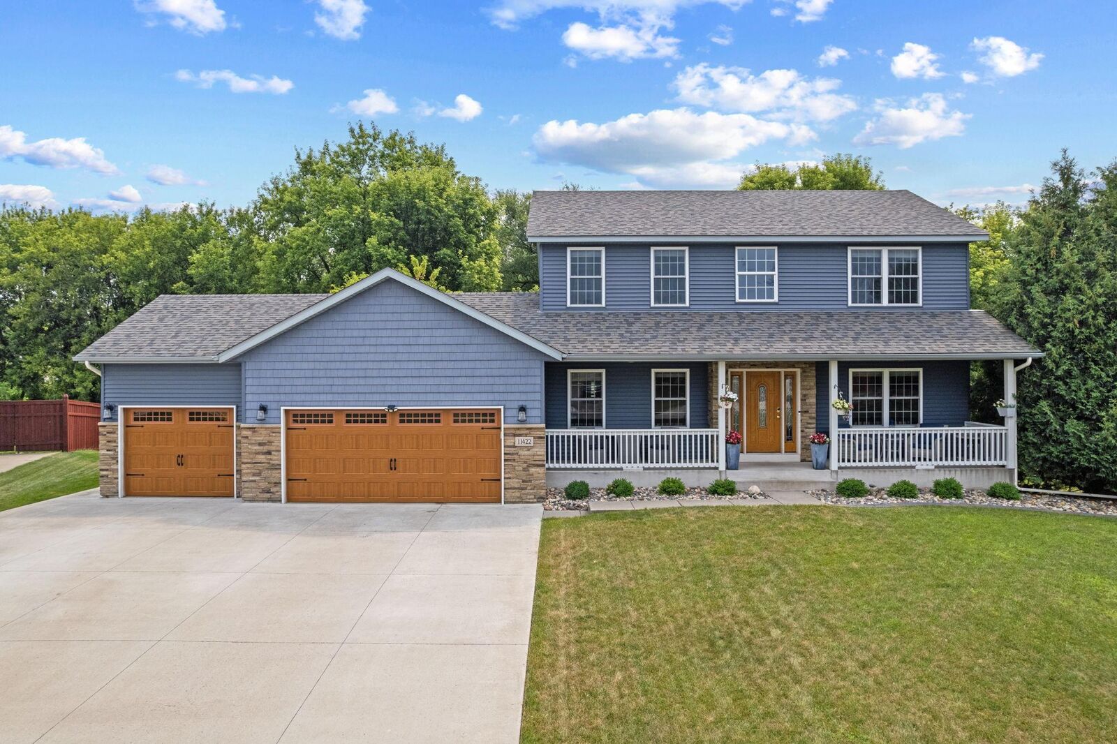 Property Photo: 11422 53rd Court NE MN 55301