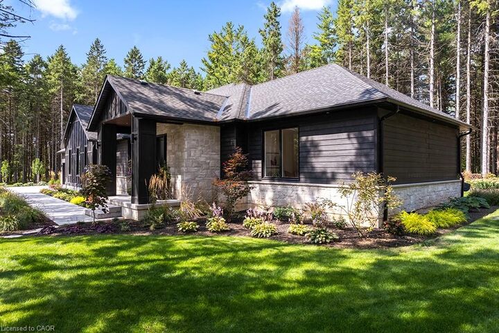 Property Photo: 107 Louise Creek Crescent ON N0G 1S0
