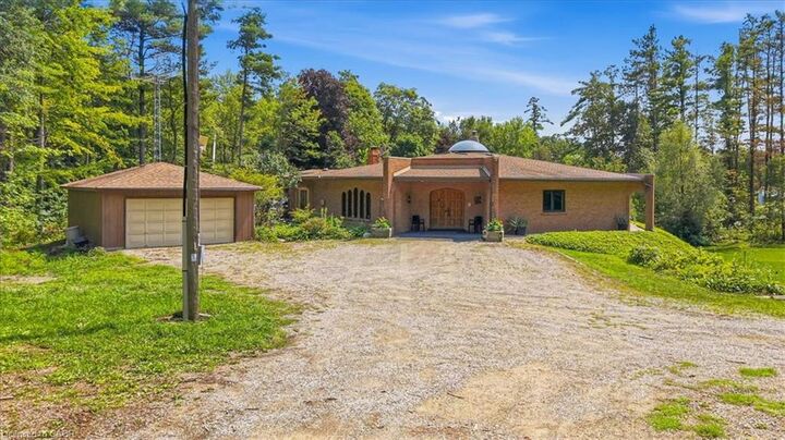 Property Photo: 847294 Township Road 9 ON N0J 1G0