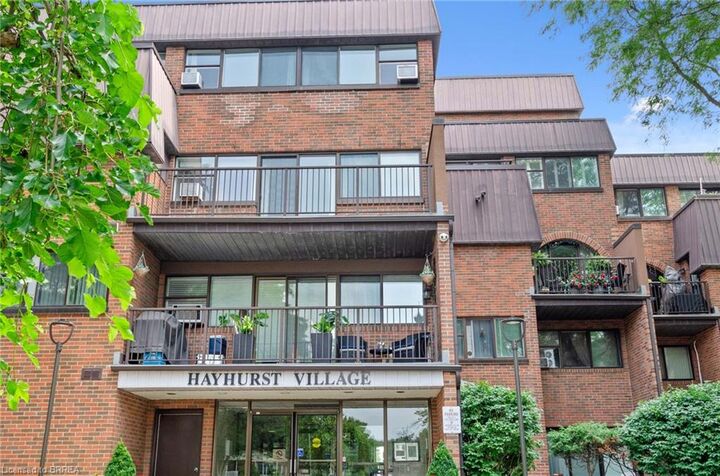 Property Photo: 36 Hayhurst Road 301 ON N3R 6Y9