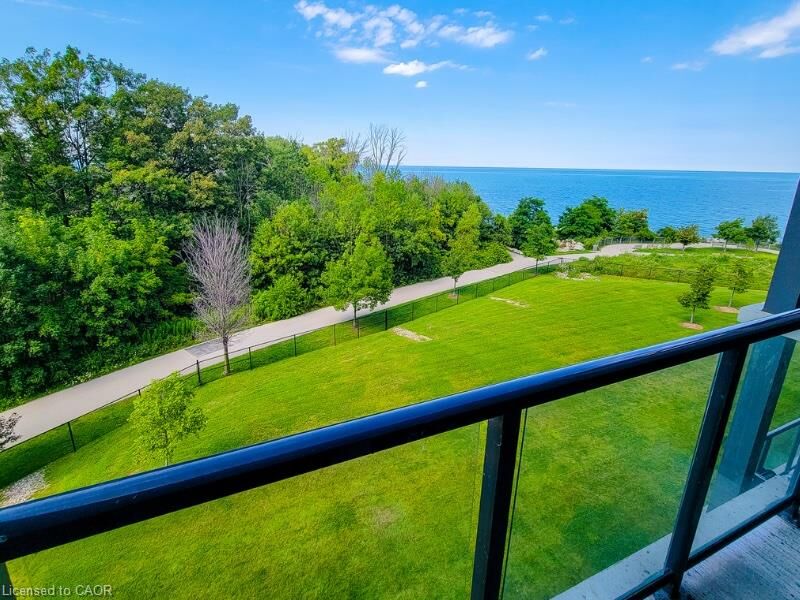 Property Photo: 125 Shoreview Place 424 ON L8E 6G4