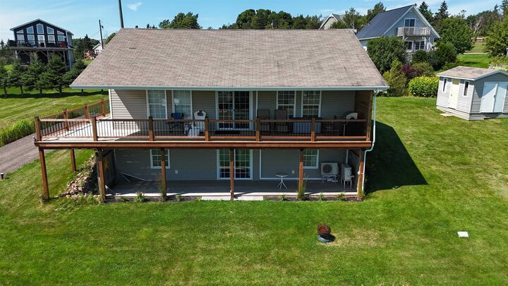 Property Photo: 65 Riverview Dr PE C0B 1M0