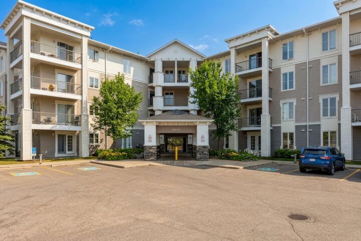 Property Photo:  333 Taravista Drive NE 2102  AB T3J 0H4 