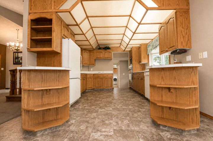 Property Photo: 11810 91B Street AB T8X 1J1