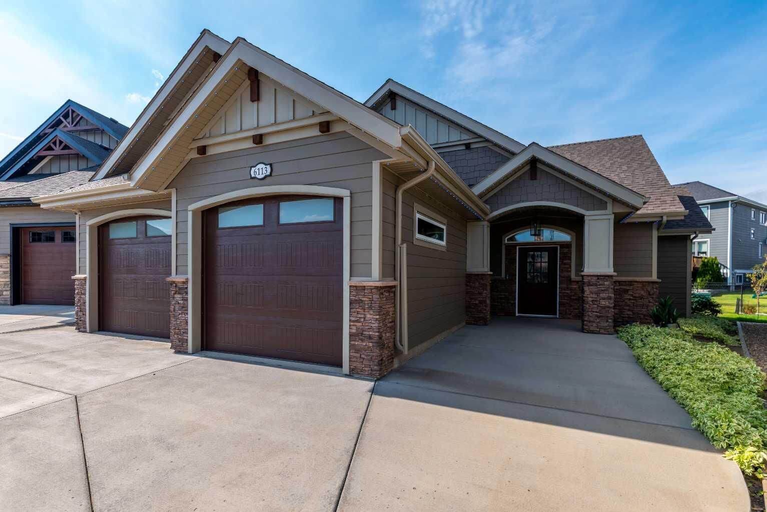 Property Photo: 6113 20 Street Close AB T9V 3R3