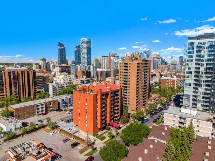 Property Photo:  1334 14 Avenue SW 505  AB T3C 0W2 