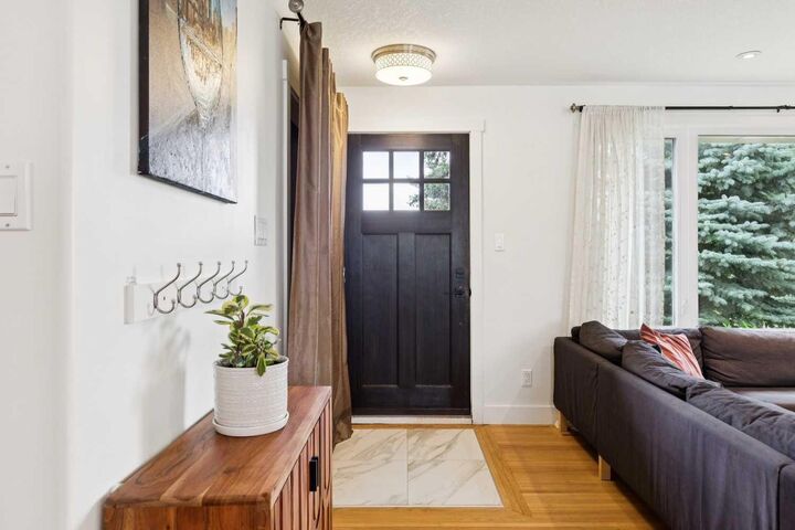 Property Photo: 5008 Norquay Drive Drive NW AB T2K 2L3