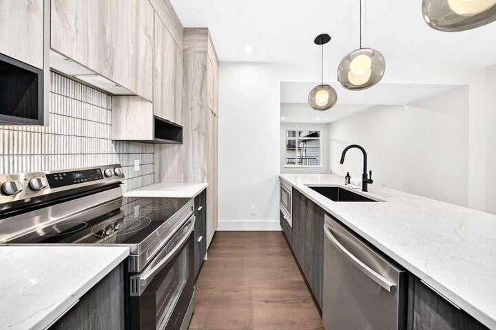 Property Photo: 270 Greystone Boulevard AB T4C 3P2