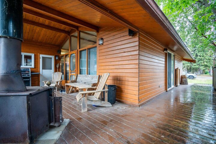 Property Photo: 5011 138 Street AB T4S 1B6