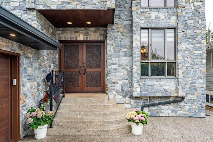 Property Photo: 109 Shawnee Place SW AB T2Y 1X1