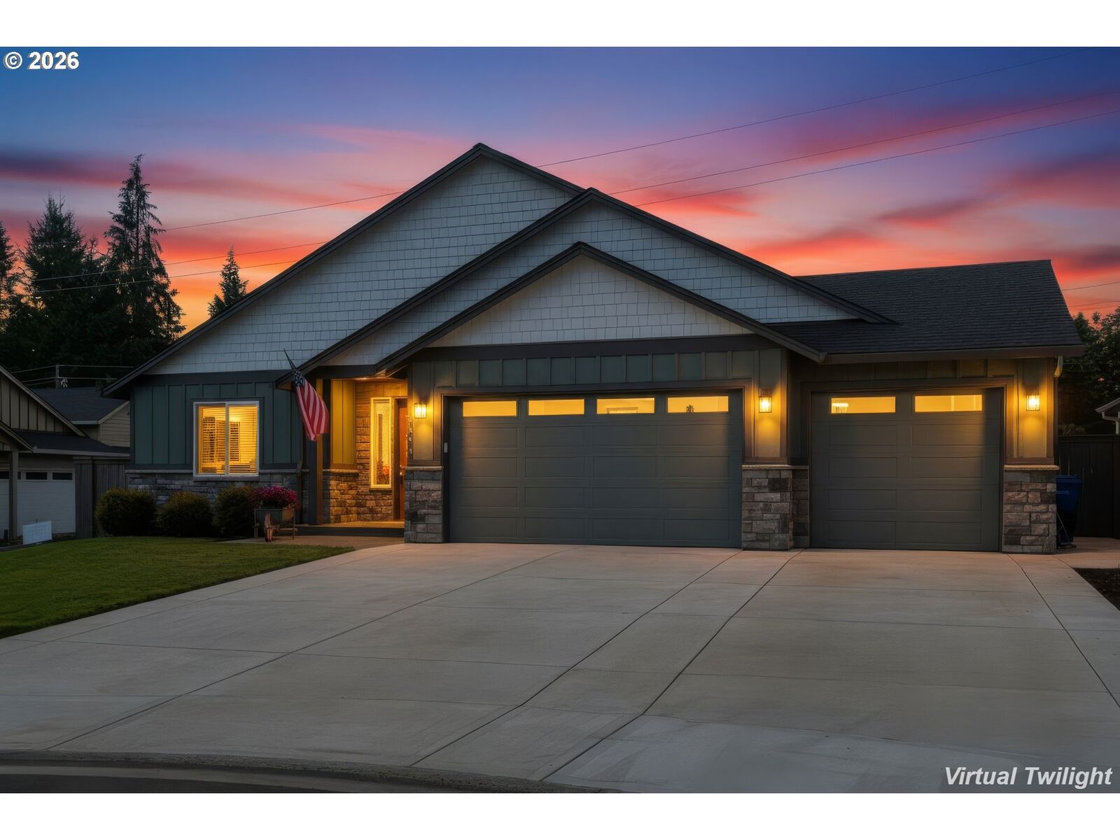 Property Photo: 2938 NE 3rd Cir WA 98604