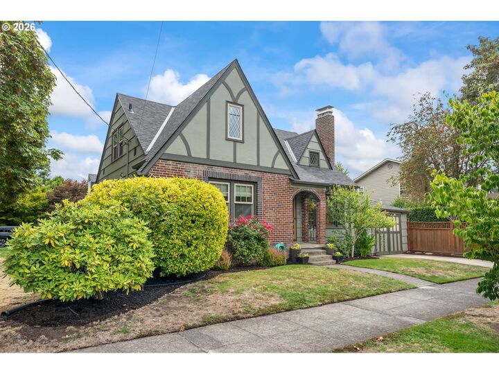 Property Photo:  3042 NE 30th Ave  OR 97212 