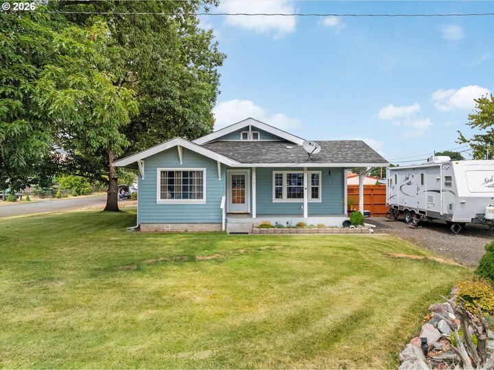 Property Photo:  701 Z Ave  OR 97850 