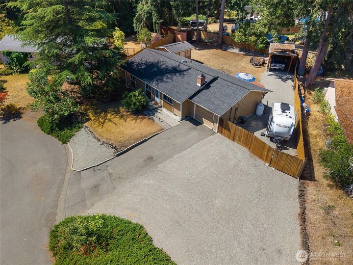Property Photo:  1706  Foxfire Drive SE  WA 98513 