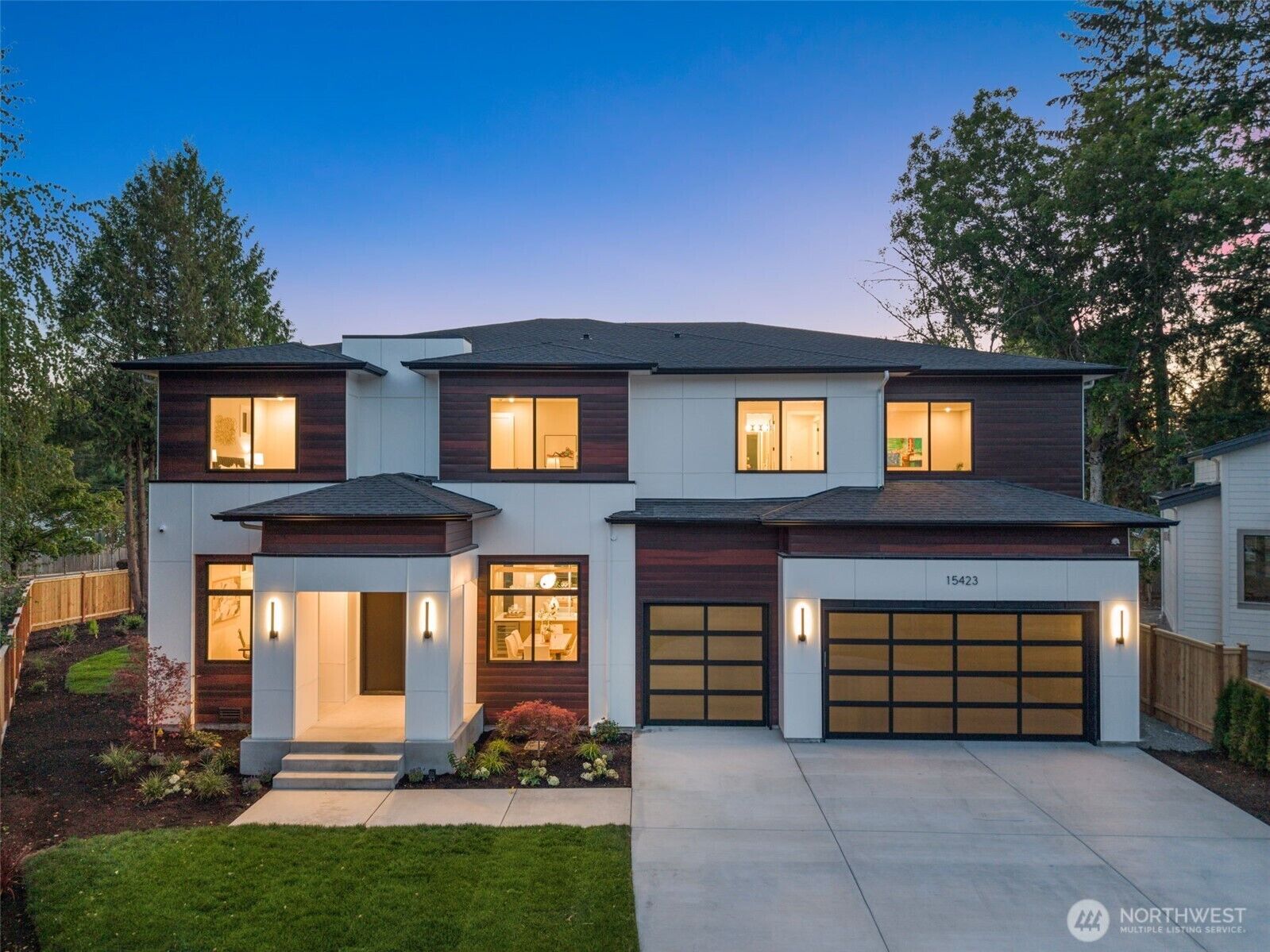 Property Photo: 15423 SE 7th Place WA 98007